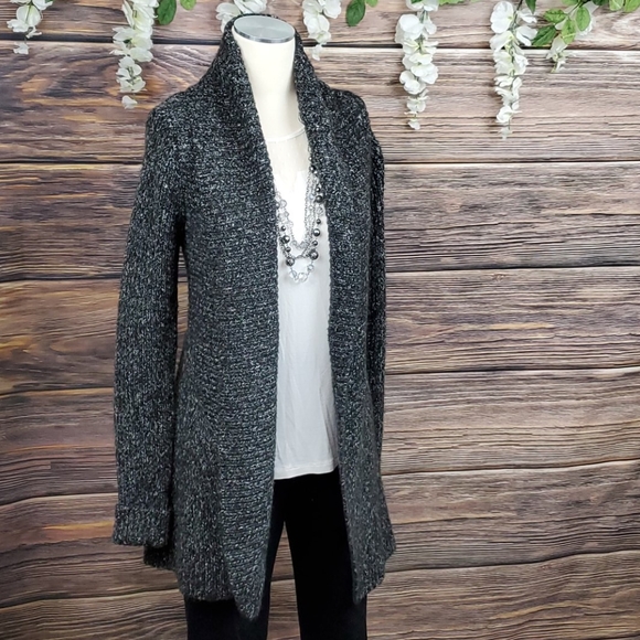 Cache Cardigan - Picture 1 of 6